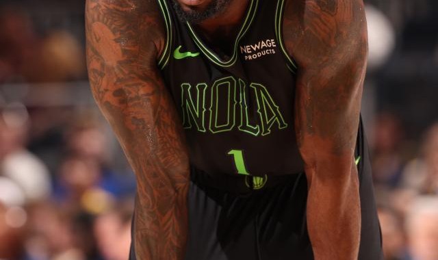 开云体育登录-又伤了！锡安右侧内收肌拉伤 三周后复查