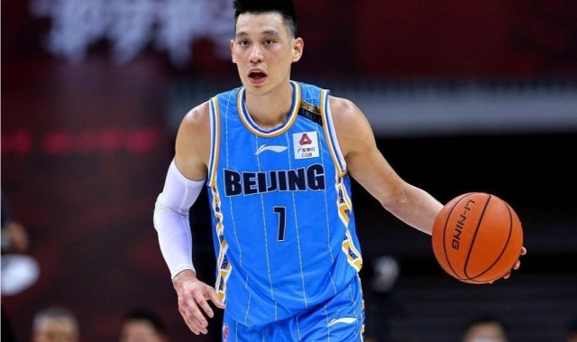 经纪人：书豪打CBA时曾有人放话要废他，但他早有心理准备