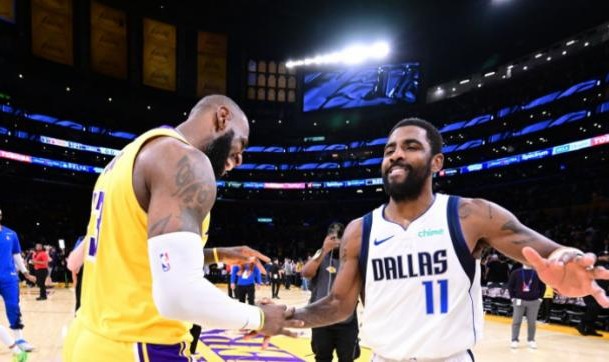 东欧组合渐入佳境！欧文关键三分扎心詹皇拒绝逆转