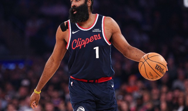 开云体育网站-快船加时121-117险胜猛龙 球员评价：5人优秀，3人及格，3人低迷|洛佩斯|多伦多猛龙队|洛杉矶快船队|伊维察·祖巴茨|詹姆斯·哈登_新浪体育_新浪新闻