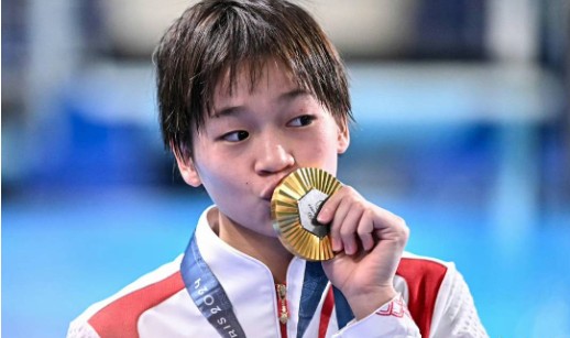 向饭圈乱象“亮剑”，守护“全红婵们”刻不容缓|水花消失术|巴黎奥运会|中国热门夺金项目|中国跳水队|运动员_新浪新闻