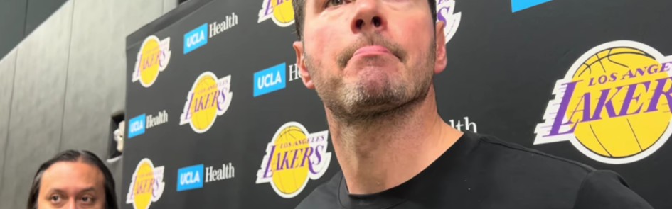 开云体育电脑版-雷迪克批评湖人执行力：12次战术跑错8次 艾顿没球权是所有人责任