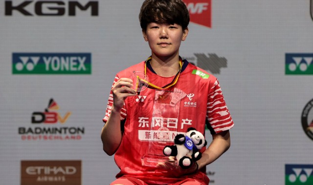 开云体育官网-她是陈雨菲的师妹,却因名字惨遭改年龄质疑,&amp;#34;消失&amp;#34;四年终王者归来|韩千禧|羽毛球|德国羽毛球公开赛|女单|冠军_新浪体育_新浪新闻